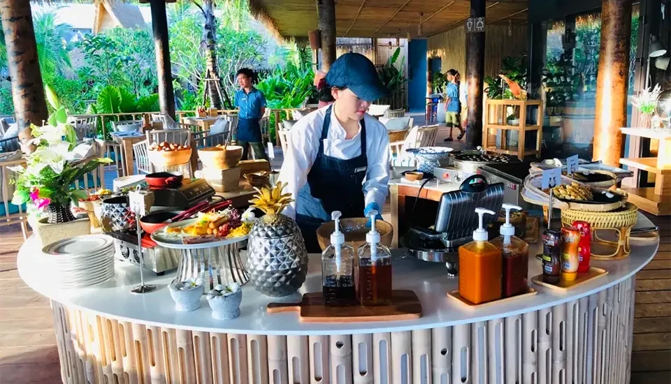 هتل فی فی کوکو بیچ ریزورت